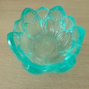 Fenton Iridescent Blue Lotus Glass Bowl Vintage